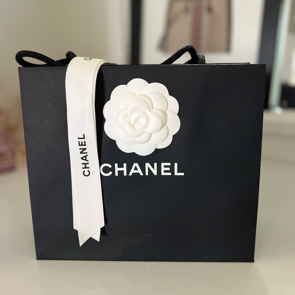 Chanel gift bag
